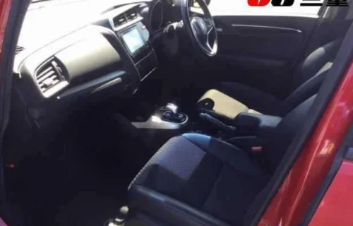 ss trader honda fit car interior